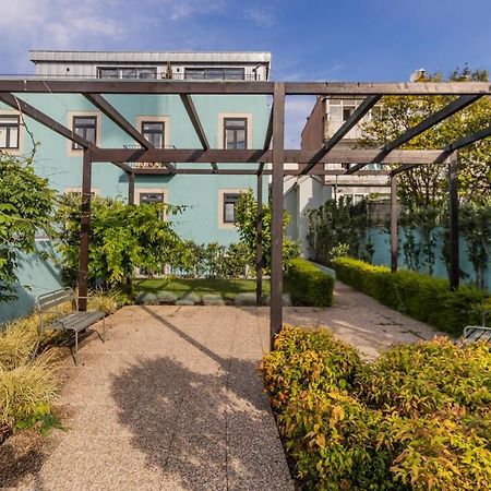 Central Studio W/ Pool, Ac & Patio By Lovelystay OOporto Esterno foto