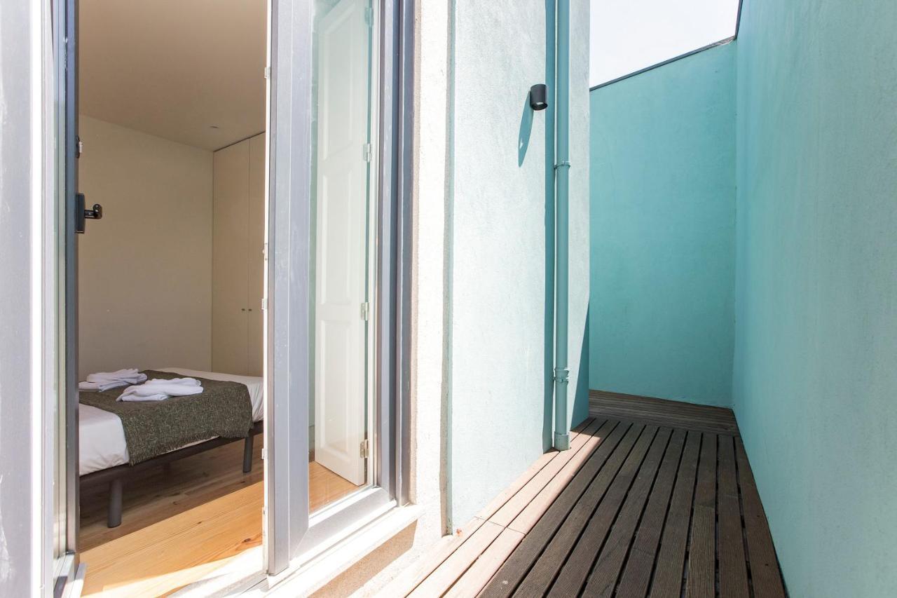 Central Studio W/ Pool, Ac & Patio By Lovelystay OOporto Esterno foto