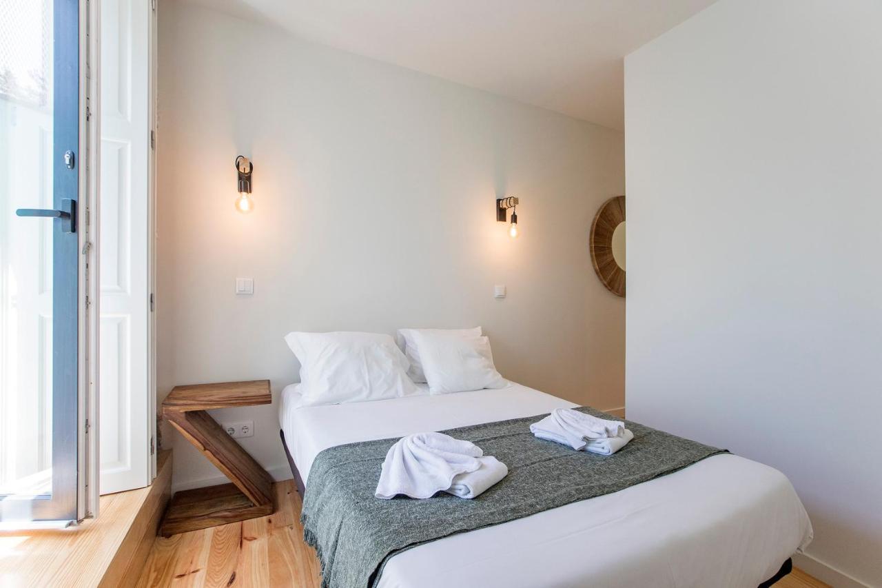 Central Studio W/ Pool, Ac & Patio By Lovelystay OOporto Esterno foto
